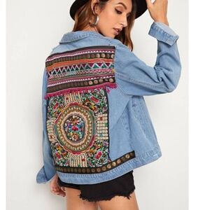 DENIM CO EMBROIDERY BOHO FESTIVAL OVERSIZE STATEMENT JEAN JACKET SIZE SMALL 4/6